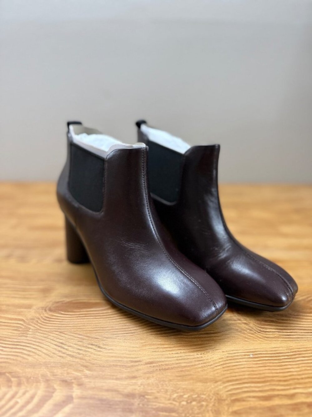 ECCO Sculpted Alba 65MM Chelsea Size 11 - 1074